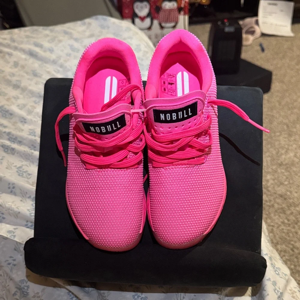 New whitout box 
NOBULL Neon Pink Athletic Shoes - Picture 2 of 7